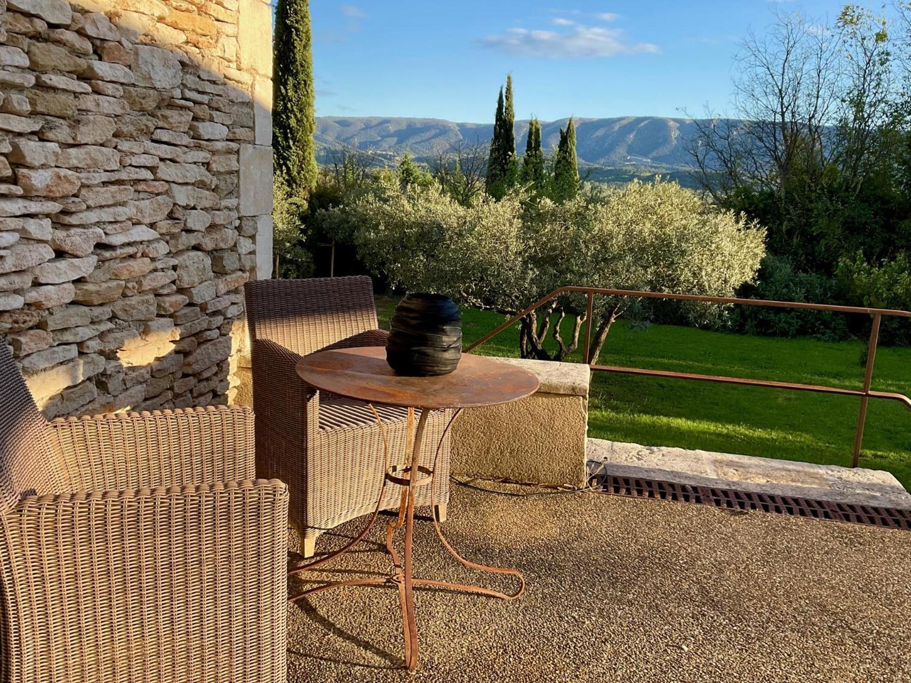 Provence Km28 Bed and Breakfast Gordes Buitenkant foto