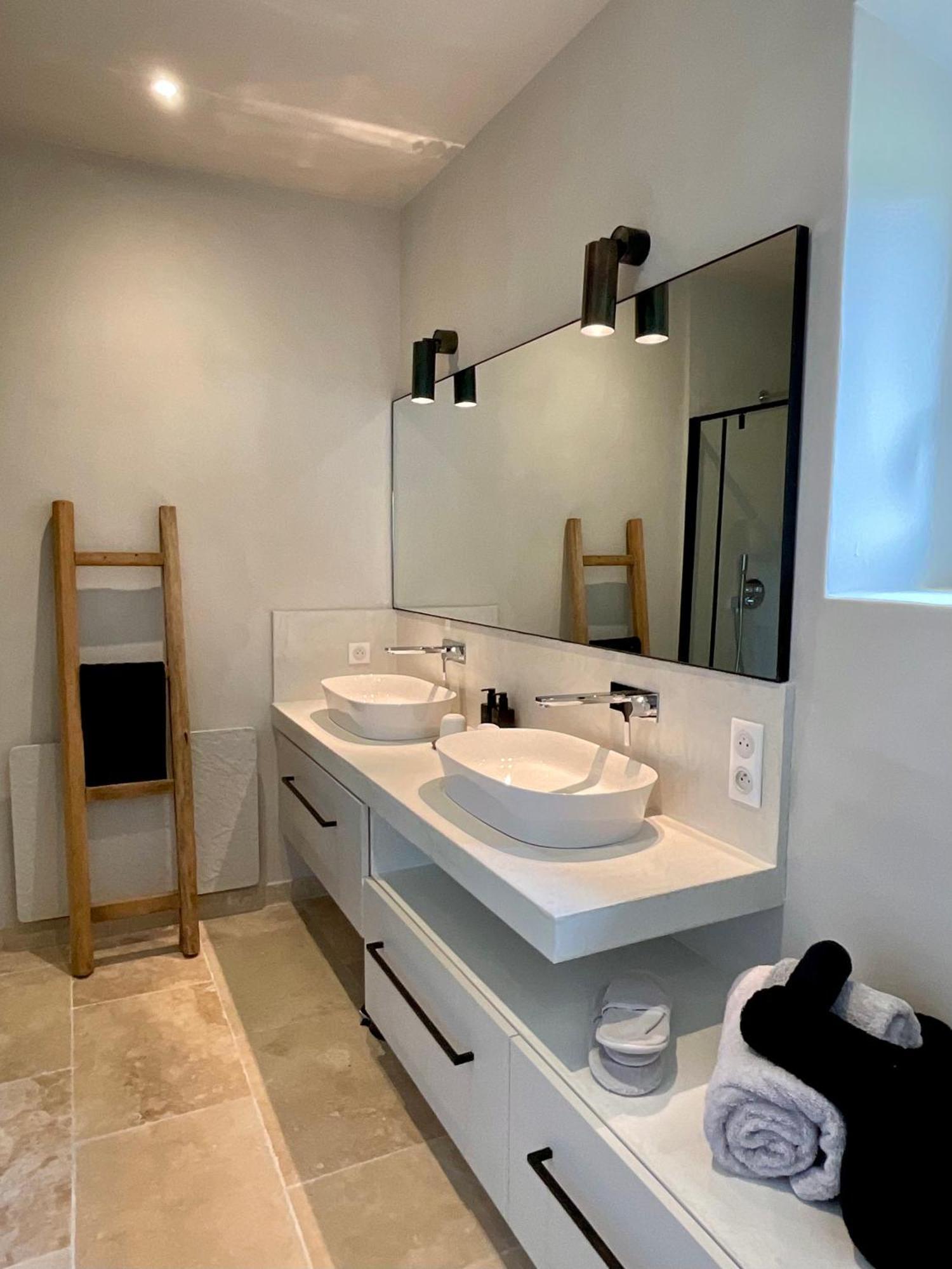 Provence Km28 Bed and Breakfast Gordes Buitenkant foto